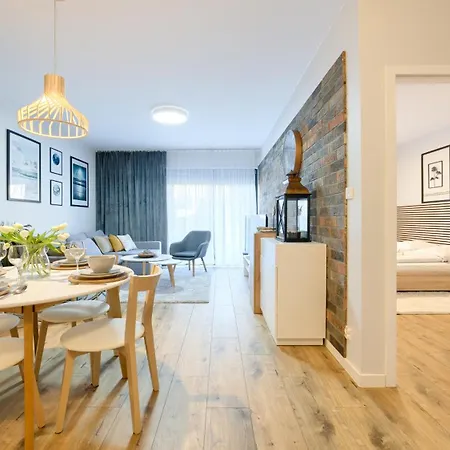 Kolo Brzegu, Sun & Snow